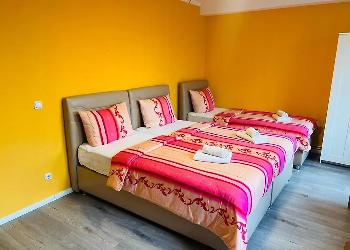 Hotel M&m - Wilhelmsburg 2*